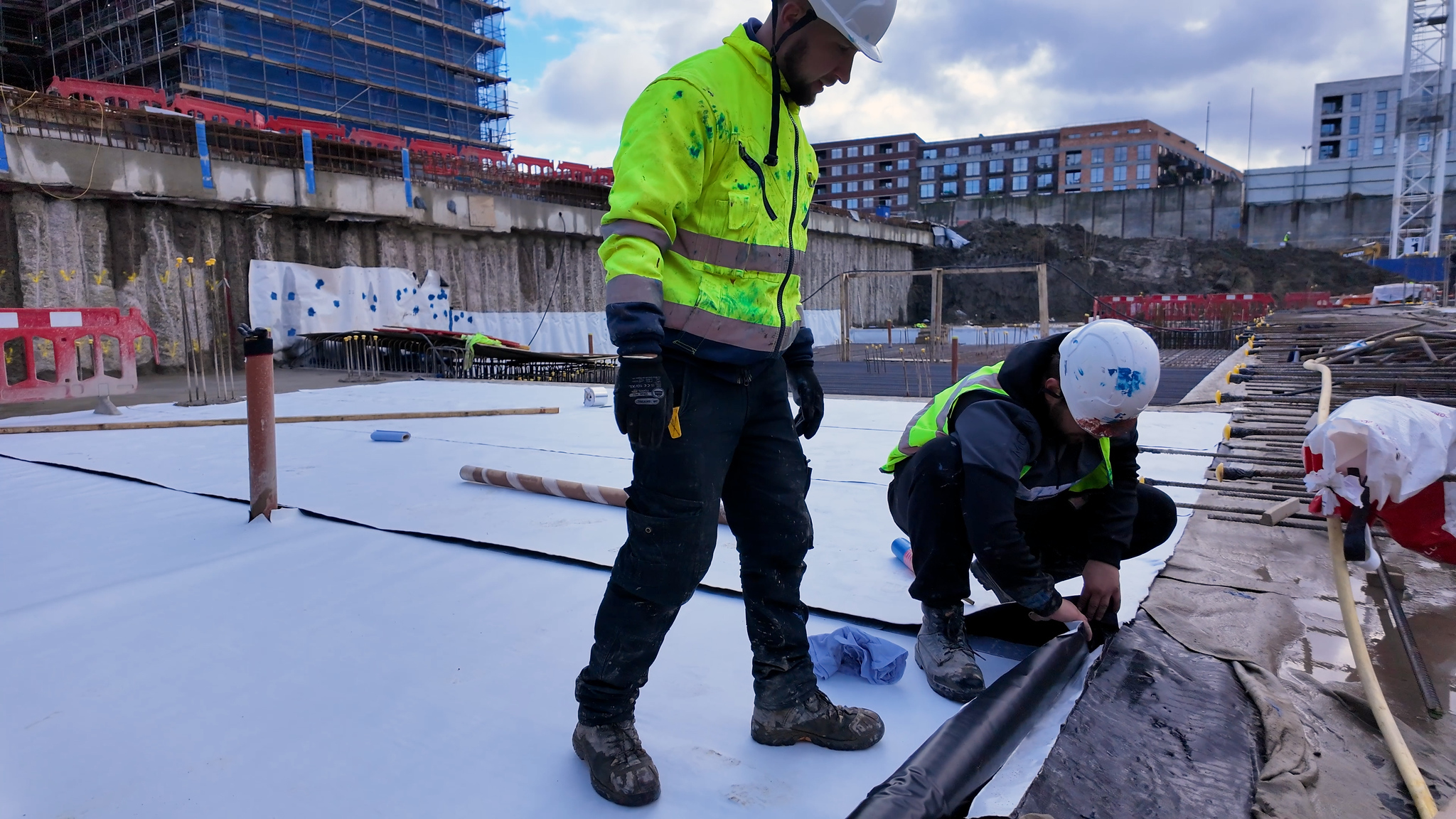 How Should You Install Waterproofing Systems During Hot Weather?